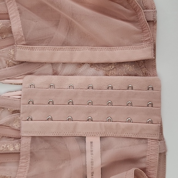 Victoria's Secret Dream Angels Lace Scalloped Bustier Top Rose Gold Size 34C - Picture 11 of 14